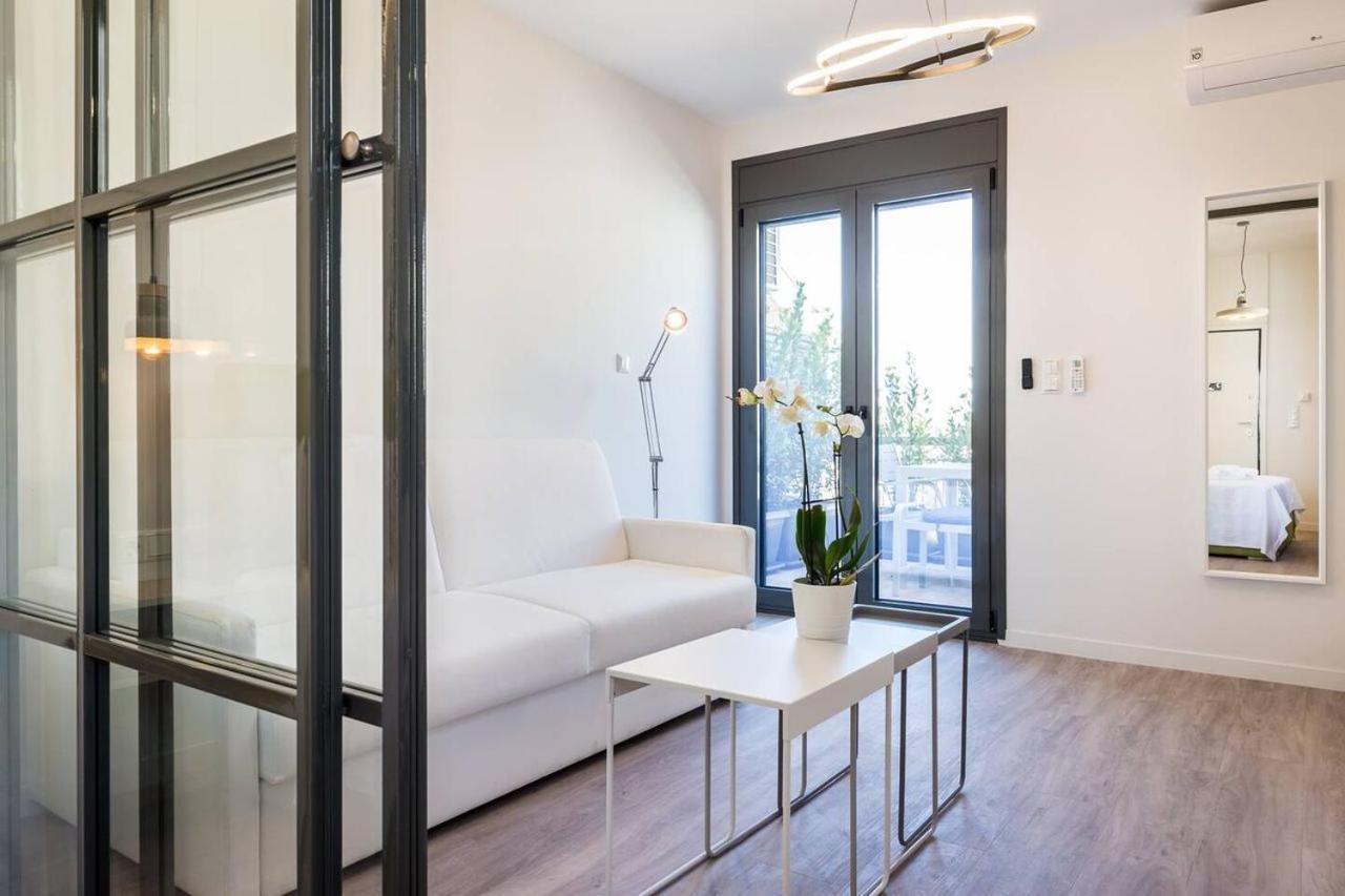 Emily In Athens - Central Chic Flat With Terrace Syntagma E1 Exterior photo