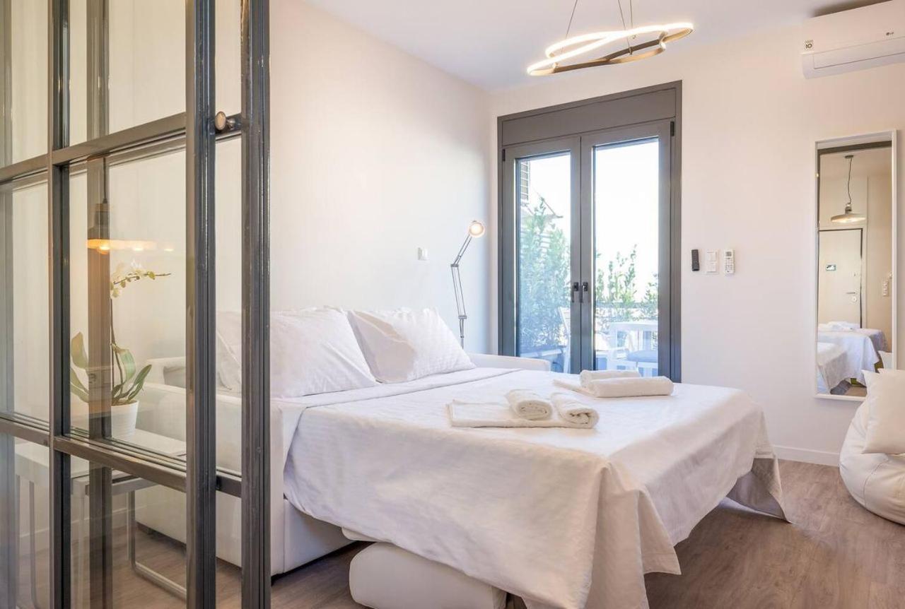 Emily In Athens - Central Chic Flat With Terrace Syntagma E1 Exterior photo