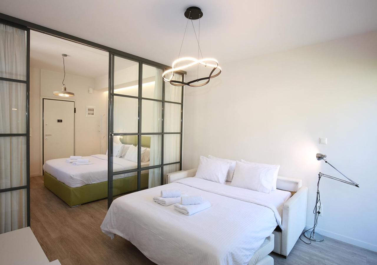 Emily In Athens - Central Chic Flat With Terrace Syntagma E1 Exterior photo