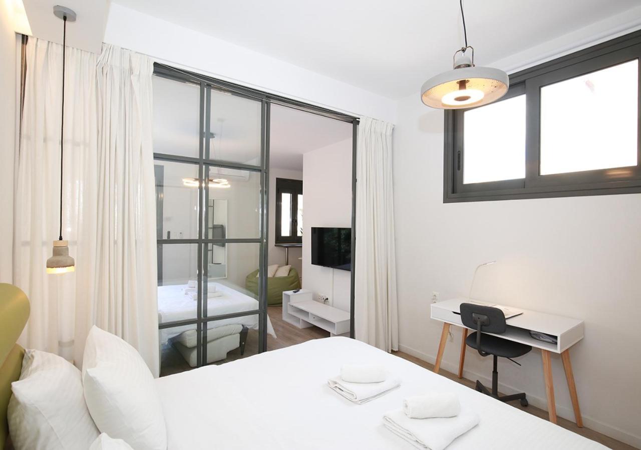 Emily In Athens - Central Chic Flat With Terrace Syntagma E1 Exterior photo