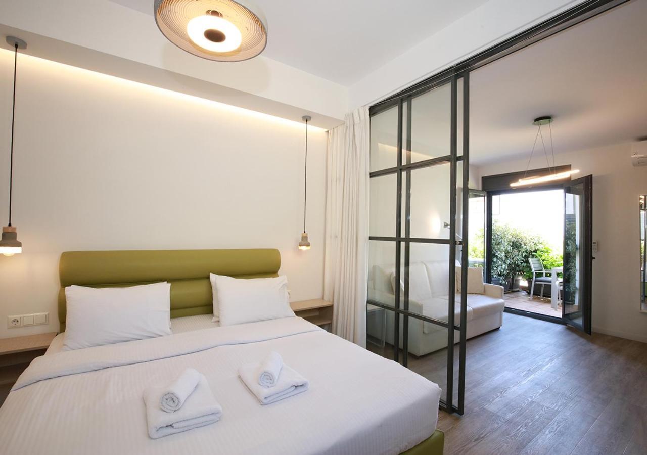Emily In Athens - Central Chic Flat With Terrace Syntagma E1 Exterior photo